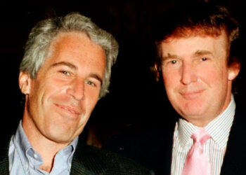 Trump y su equipo viajaron en avión ligado a Epstein