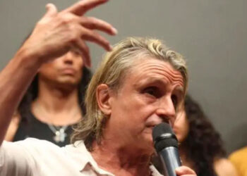 Suspenden comparecencias de becarios mexicanos en caso ‘Malinche’