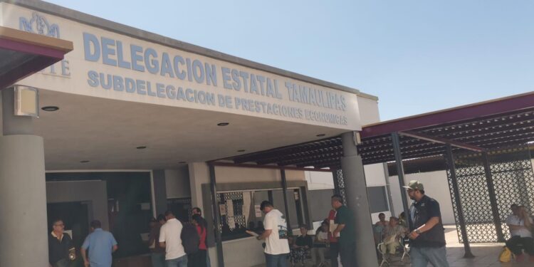 Denuncian irregularidades en el ISSSTE