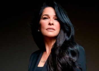 Martha Debayle estrena pódcast enfocado en el poder de las mujeres