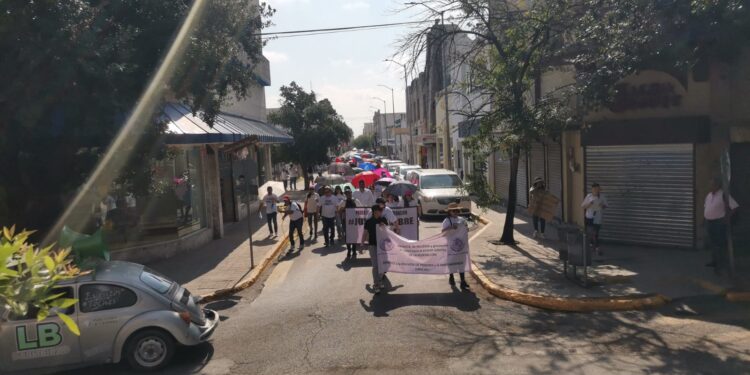 Marchan trabajadores del Poder Judicial