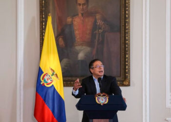 Petro critica a Ortega tras acusaciones sobre Venezuela