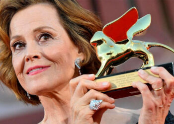 Sigourney Weaver es homenajeada con el León de Oro en Venecia