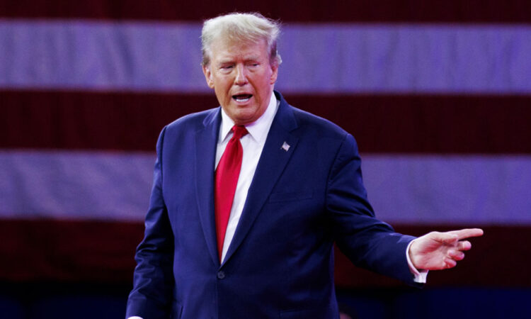 Trump acusa a Harris de mentir sobre la seguridad fronteriza