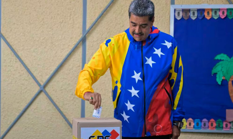 Venezuela acusa a 11 países de apoyar un golpe de Estado tras cuestionar elección