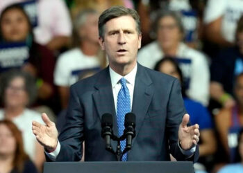 Greg Stanton expresa preocupación por reforma judicial en México y sus efectos en la relación con EU