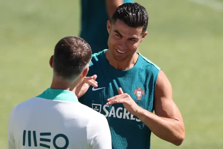 Cristiano Ronaldo: “Mi reto es llegar a los mil goles”