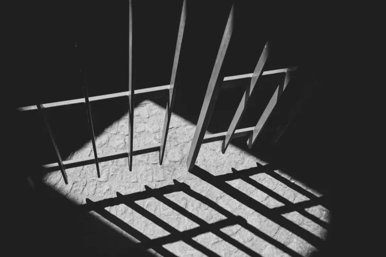 Entra en vigor ley en Louisiana que permite la castración quirúrgica para pederastas