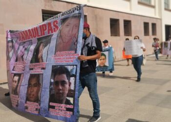 Marchan en Victoria por los desaparecidos