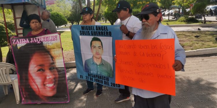Marchan en Victoria por los desaparecidos