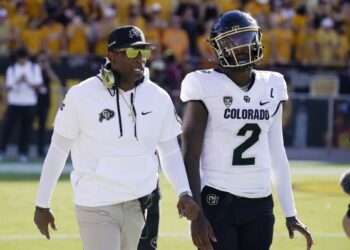 Rumores apuntan a Deion y Shedeur Sanders como posibles Cowboys