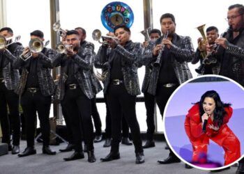 Grupo Firme y Demi Lovato tocan su nuevo tema “Chula” por primera vez