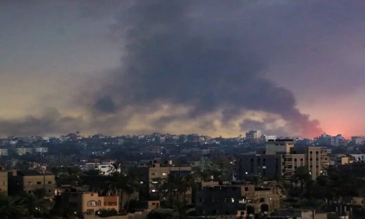 Bombardeo en Gaza cobra la vida de 15 miembros de una familia