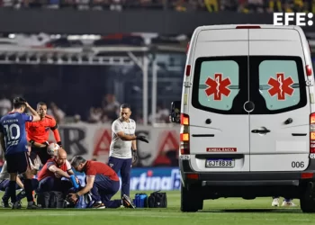 Campeonato Uruguayo paralizado tras agravamiento de salud de Juan Izquierdo