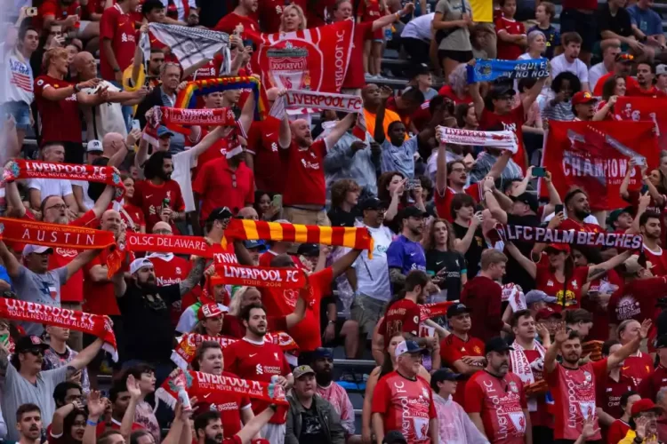 Aumento del 875 % en entradas de la Premier League en tres décadas