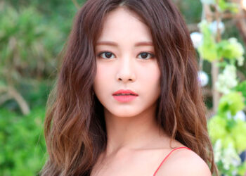 Tzuyu de TWICE lanza su primer álbum en solitario: ‘AbouTZU’
