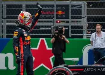 Lando Norris sorprende en la pole, Checo Pérez partirá quinto en Zandvoort