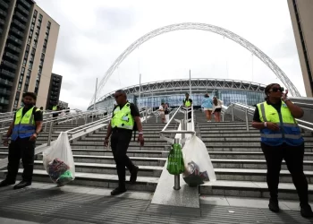 Taylor Swift deslumbra en Wembley entre fuertes medidas de seguridad