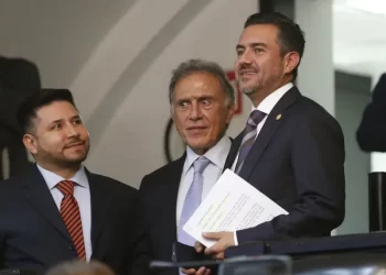 PAN expulsa a Yunes Márquez por votar a favor de la reforma judicial