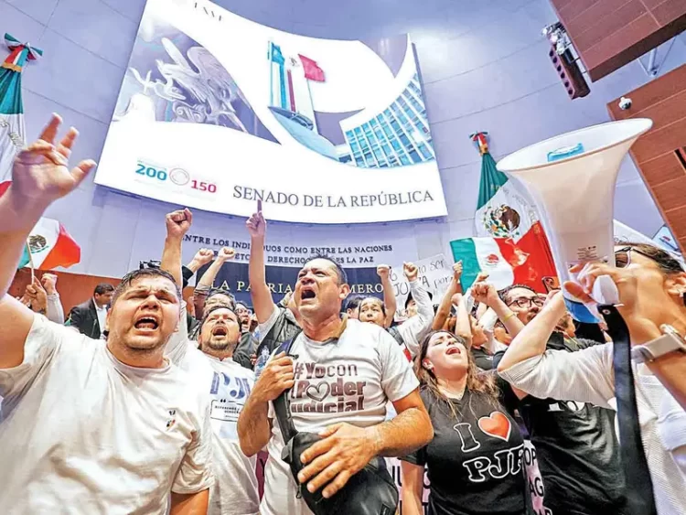 Trabajadores del Poder Judicial acusan de traidores a legisladores avalaron la reforma judicial