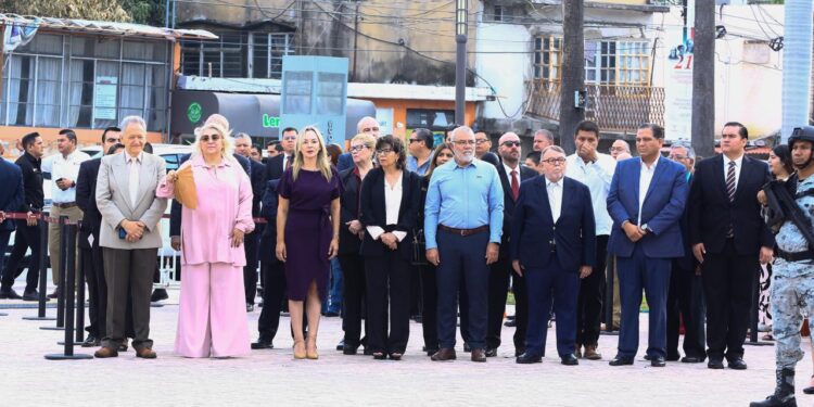 Preside Américo Villarreal ceremonia del 177 aniversario de la gesta de los Niños Héroes en Cd. Victoria