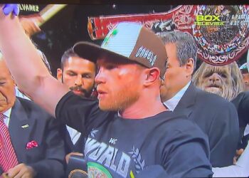 “Canelo’ Álvarez vence por decisión a Edgar Berlanga en Las Vegas