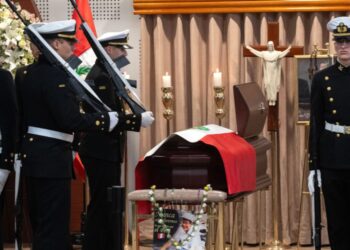 Perú rinde solemne y masiva despedida al expresidente Alberto Fujimori