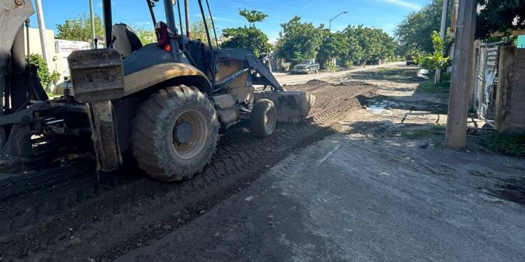 Rehabilita Gobierno de Victoria accesos y calles dañadas por recientes lluvias.