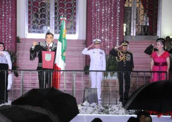 Preside Américo Villarreal ceremonia del Grito de Independencia en Cd. Victoria, Tamaulipas