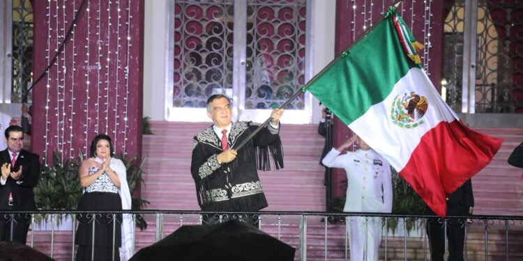 Preside Américo Villarreal ceremonia del Grito de Independencia en Cd. Victoria, Tamaulipas