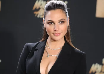 Gal Gadot levanta la voz tras muerte de rehenes israelíes