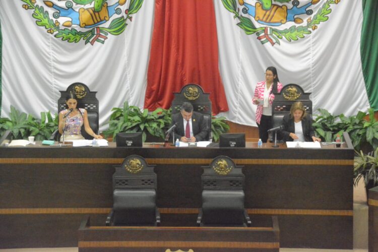 Se excusa el Auditor Francisco Noriega de participar en investigación en su contra