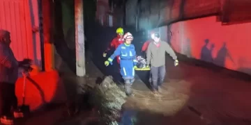 Sube a 6 el número de muertos por derrumbe de cerro en Jilotzingo, Estado de México