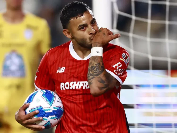 Tuzos del Pachuca empata 2-2 con choriceros del Toluca