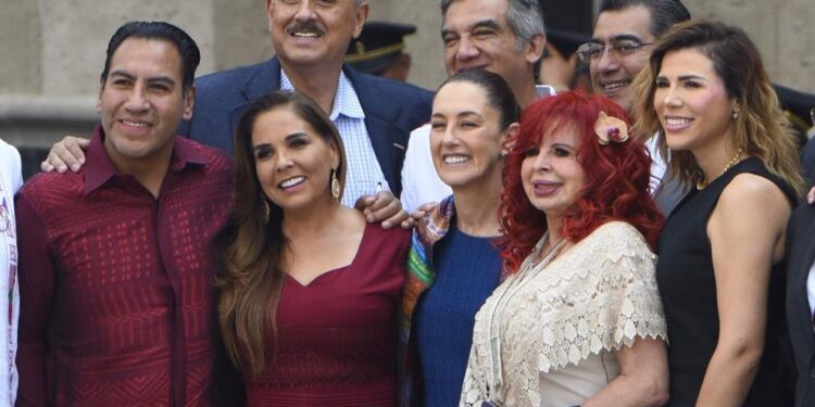 Asiste Américo Villarreal al sexto informe de gobierno del presidente López Obrador