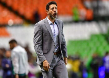 Jorge Bava cesado como entrenador del Club León