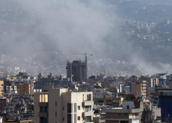 Bombardeo israelí en Beirut deja 8 muertos; elimina a alto mando de Hezbolá
