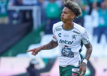 León derrota 1-0 a San Luis; es su primera victoria en el Apertura 2024