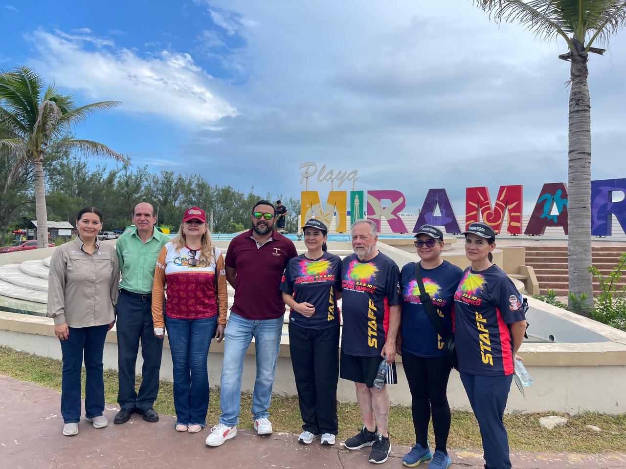 Realizan Turismo una jornada de limpieza en la Playa Miramar de Cd. Madero