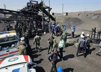 Explosión en una mina de carbón en Irán; hay al menos 50 muertos