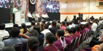 Inaugura el rector de la Universidad de Tamaulipas conferencias y talleres sobre ciberseguridad