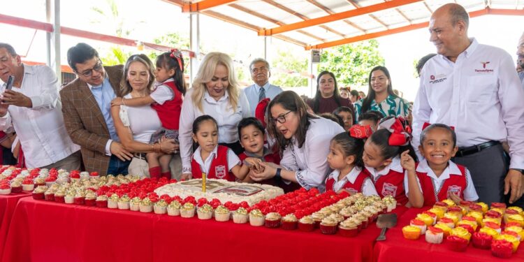 Celebran el 50 aniversario de la Escuela Primaria ‘Ford 74’ de Cd. Victoria