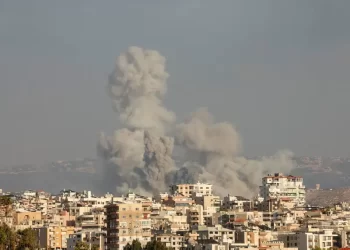 Bombardeos de Israel contra Hezbolá dejan 492 muertos en Líbano, incluyendo 35 niños