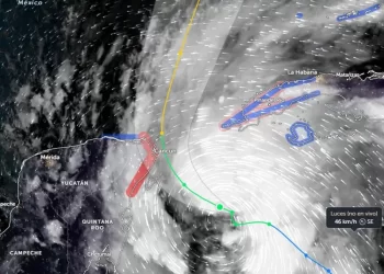 ‘Helene’ podría tocar tierra en el norte de Quintana Roo como huracán 1