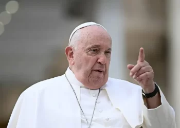 Llama Papa Francisco de “detener las guerras” para evitar la destrucción del mundo