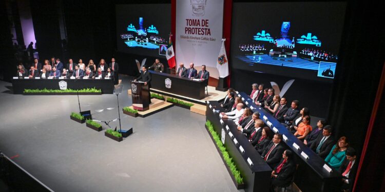 Eduardo Gattás rinde protesta como alcalde de Victoria del periodo 2024-2027