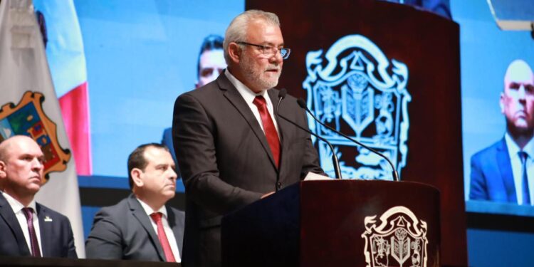 Eduardo Gattás rinde protesta como alcalde de Victoria del periodo 2024-2027