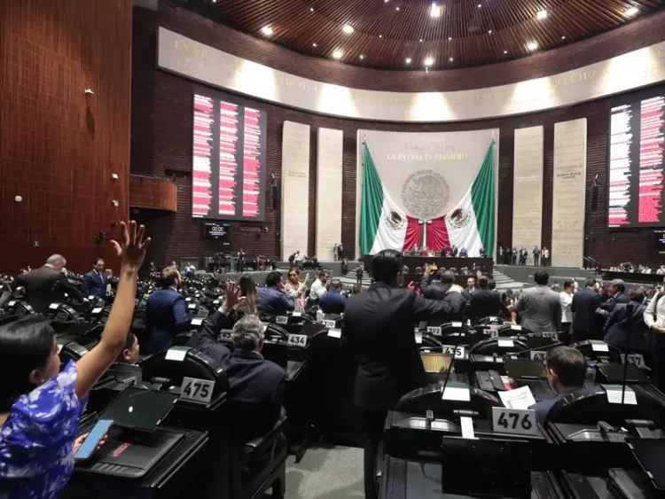 Diputados aprueban reforma para que el salario mínimo nunca esté por debajo de la inflación
