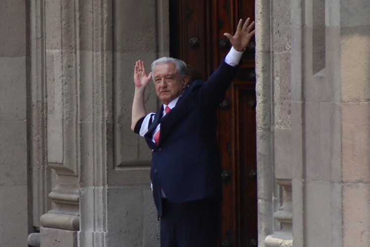 López Obrador revela que no irá a Palenque tras su última noche en Palacio Nacional