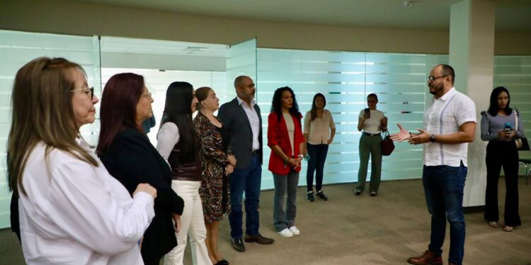 Realizan credencialización de integrantes de la Legislatura 66 en Tamaulipas